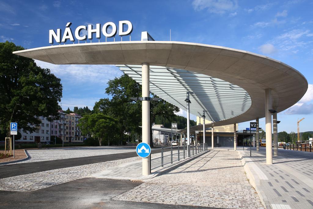Hotel Zimni Stadion Náchod Екстериор снимка
