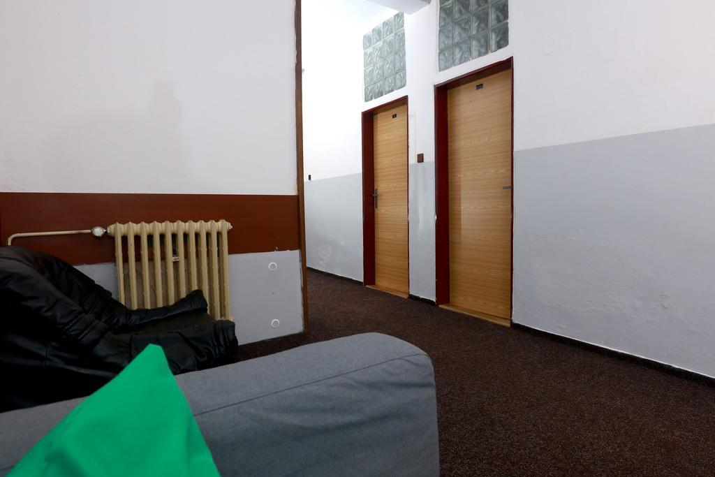 Hotel Zimni Stadion Náchod Екстериор снимка