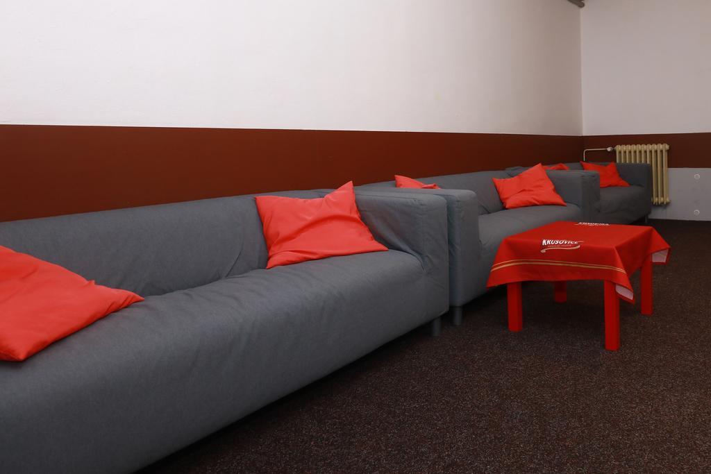 Hotel Zimni Stadion Náchod Екстериор снимка